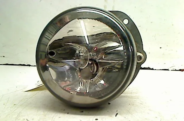 Phare antibrouillard avant gauche Mercedes-benz CLASSE C (W204) C 220 cdi (204.008) (2007-2008) 4 portes occasion