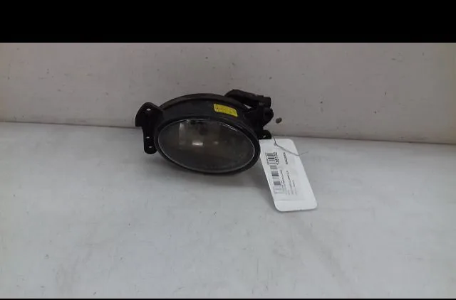 Phare antibrouillard avant gauche Mercedes-benz CLS (C219) Cls 320 cdi (219.322) (2005-2010) occasion