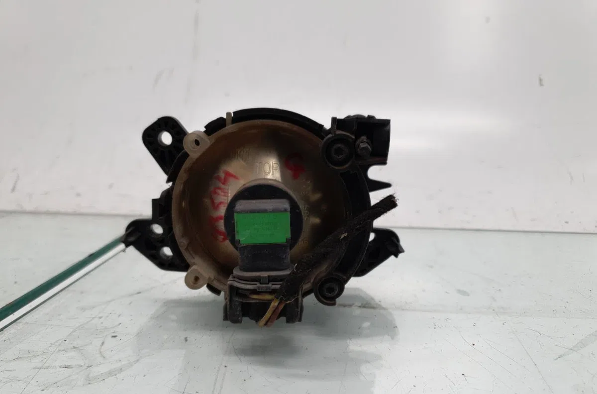 Phare antibrouillard avant gauche MERCEDES CLASSE A 169 PHASE 2 occasion