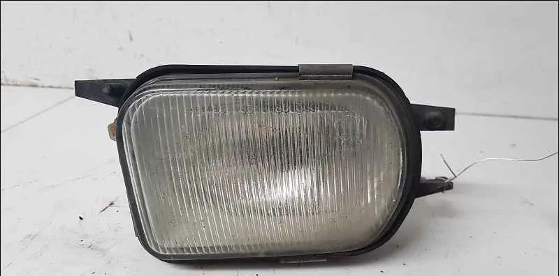 Phare antibrouillard avant gauche MERCEDES CLASSE C II occasion