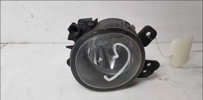 Phare antibrouillard avant gauche MERCEDES CLASSE ML II occasion