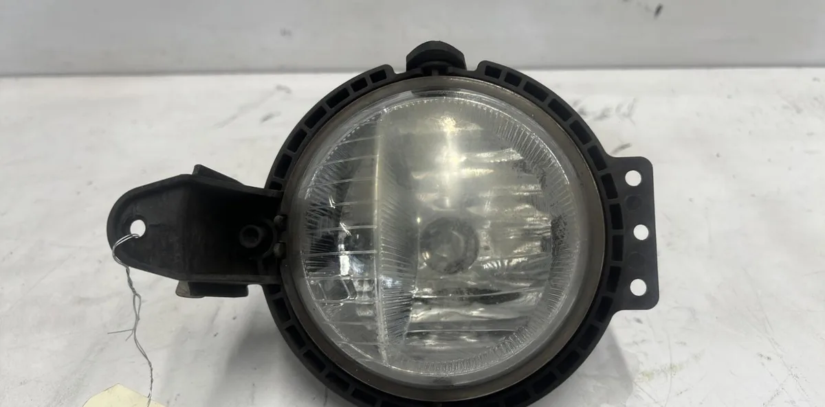 Phare antibrouillard avant gauche MINI MINI 2 R55 CLUBMAN PHASE 1 BREAK occasion