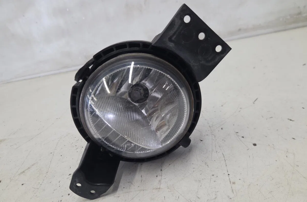 Phare antibrouillard avant gauche MINI MINI 2 R61 PACEMAN COUPE occasion