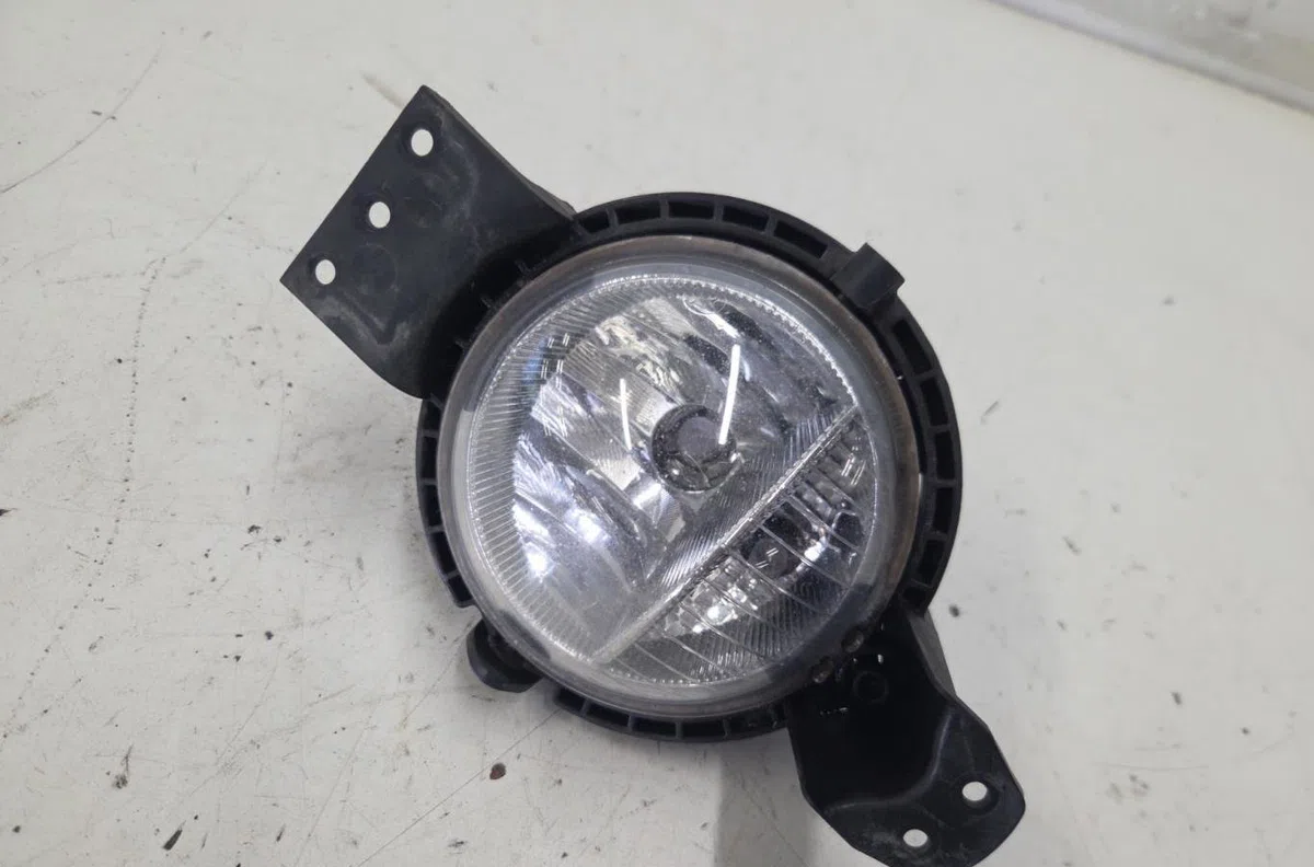 Phare antibrouillard avant gauche MINI MINI 2 R61 PACEMAN COUPE occasion