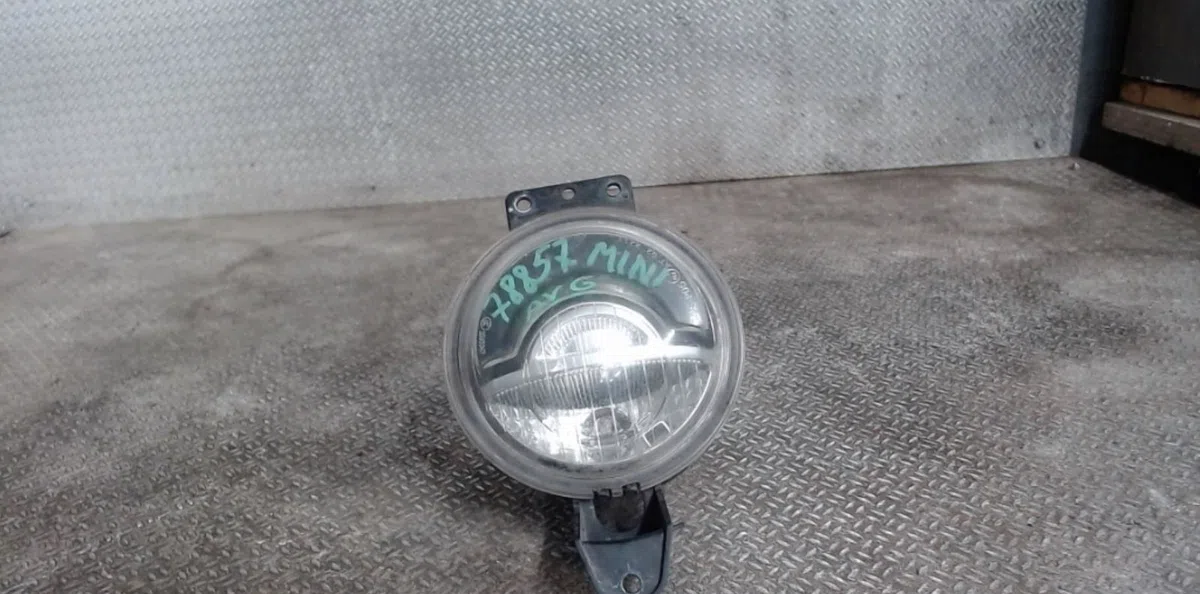 Phare antibrouillard avant gauche Mini MINI (R56) Cooper d (2006-2010) occasion