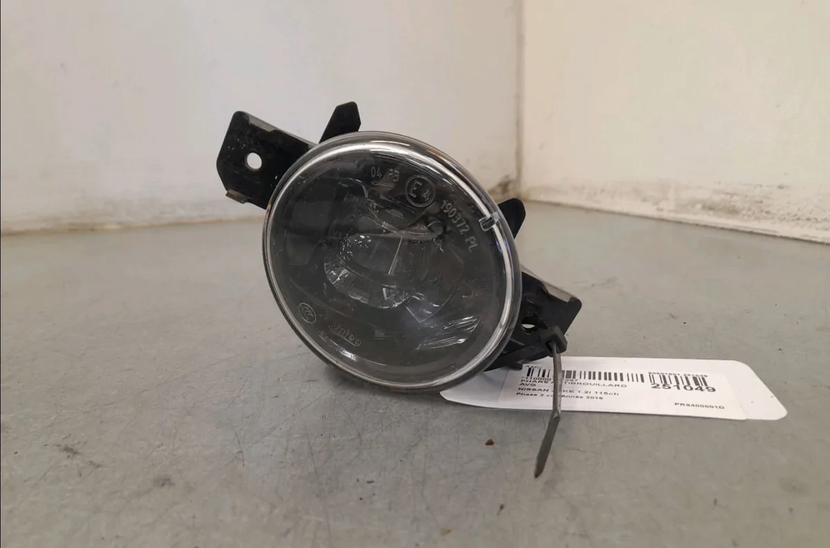 Phare antibrouillard avant gauche Nissan JUKE (F15) 1.2 dig-t (2014) occasion