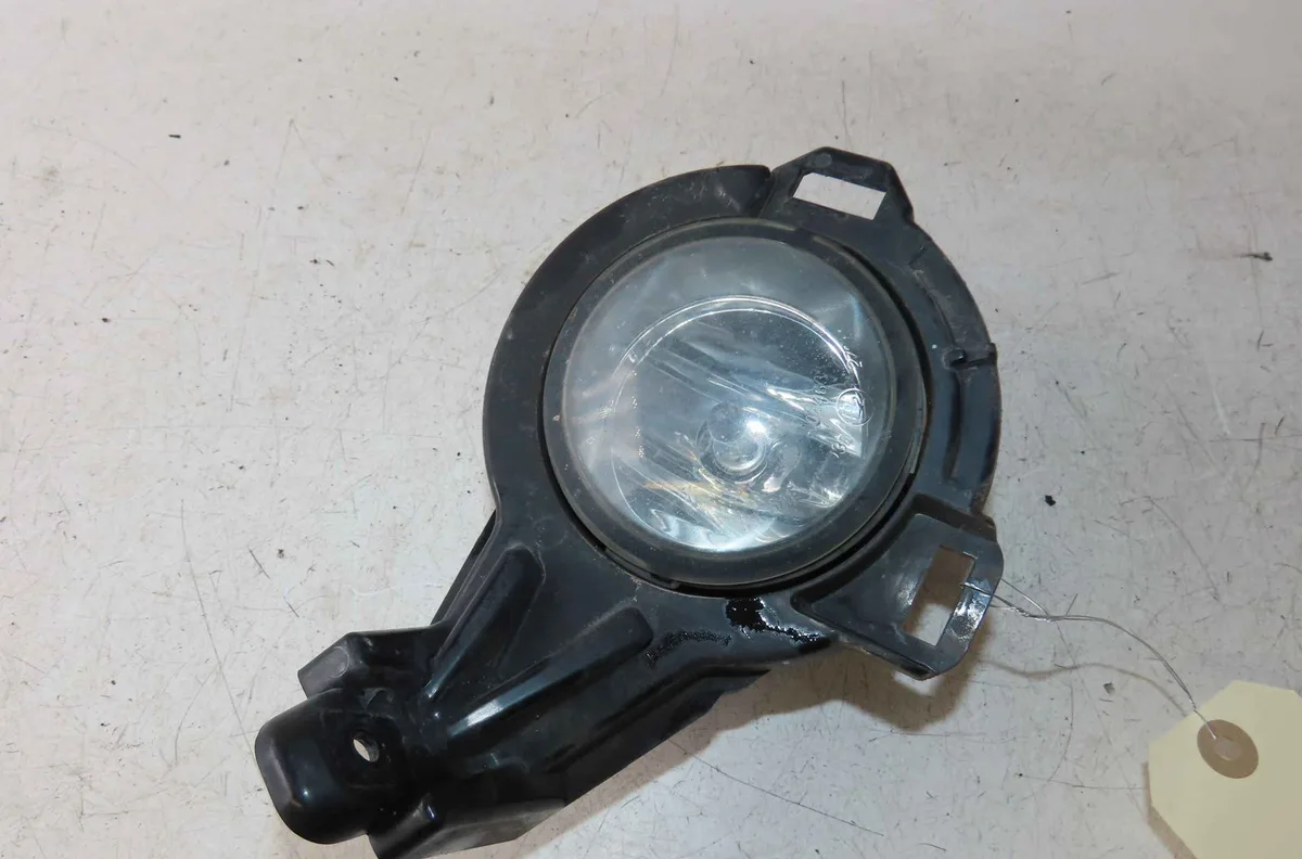 Phare antibrouillard avant gauche NISSAN JUKE occasion