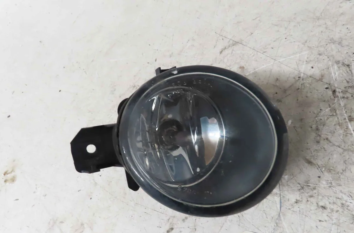 Phare antibrouillard avant gauche NISSAN JUKE occasion