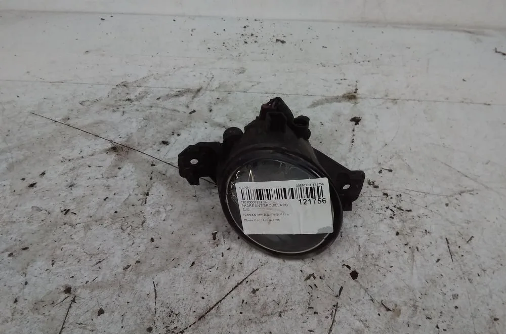 Phare antibrouillard avant gauche NISSAN MICRA III 2006 occasion