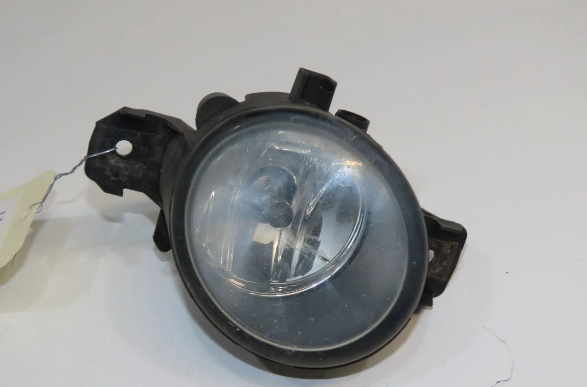 Phare antibrouillard avant gauche Nissan MICRA III (K12) 1.5 dci (2003-2010) occasion
