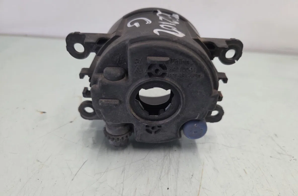 Phare antibrouillard avant gauche NISSAN NOTE 1 PHASE 2 occasion
