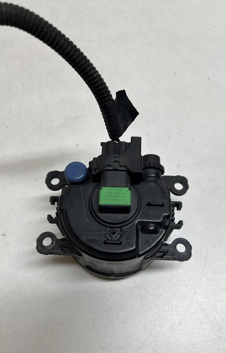 Phare antibrouillard avant gauche Nissan NOTE (E11, NE11) 1.5 dci (2010-2012) occasion