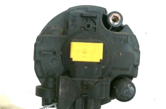 Phare antibrouillard avant gauche NISSAN NOTE occasion