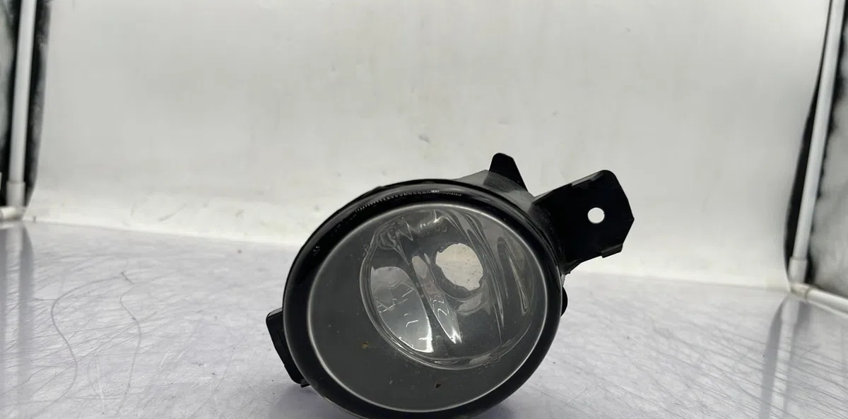 Phare antibrouillard avant gauche NISSAN QASHQAI 1 PHASE 2 occasion
