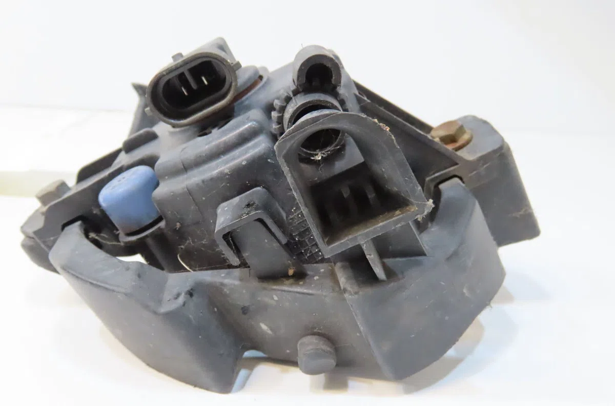 Phare antibrouillard avant gauche Nissan QASHQAI - QASHQAI 2 I (J10, NJ10, JJ10E) 2.0 dci (2007-2013) occasion