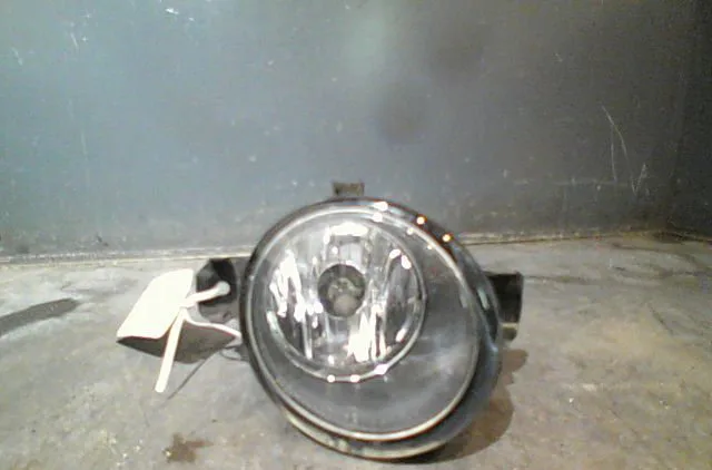 Phare antibrouillard avant gauche Nissan X-TRAIL I (T30) 2.2 dci 4x4 (2001-2008) 5 portes occasion
