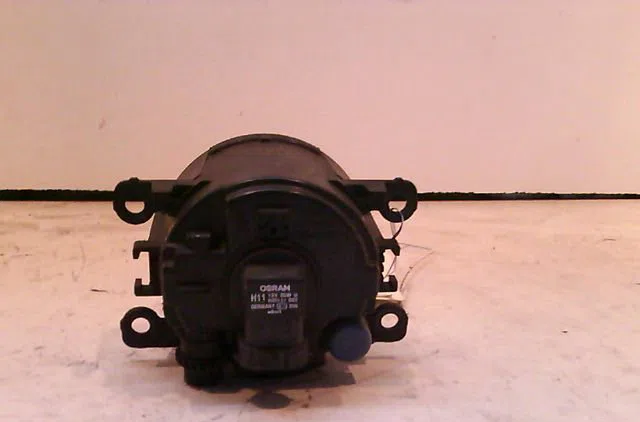 Phare antibrouillard avant gauche OPEL AGILA occasion