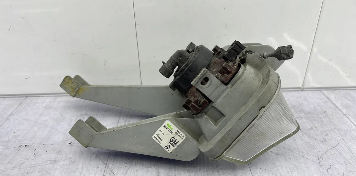Phare antibrouillard avant gauche OPEL ASTRA F PHASE 1 occasion