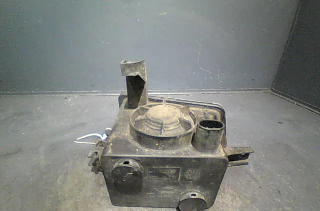 Phare antibrouillard avant gauche Opel ASTRA G 3-5 portes (T98) 2.0 dti 16v (f08, f48) (1999-2005) occasion