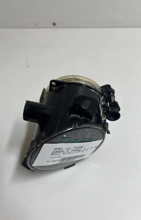 Phare antibrouillard avant gauche Opel CORSA D (S07) 1.3 cdti (l08, l68) (2006-2014) 5 portes occasion