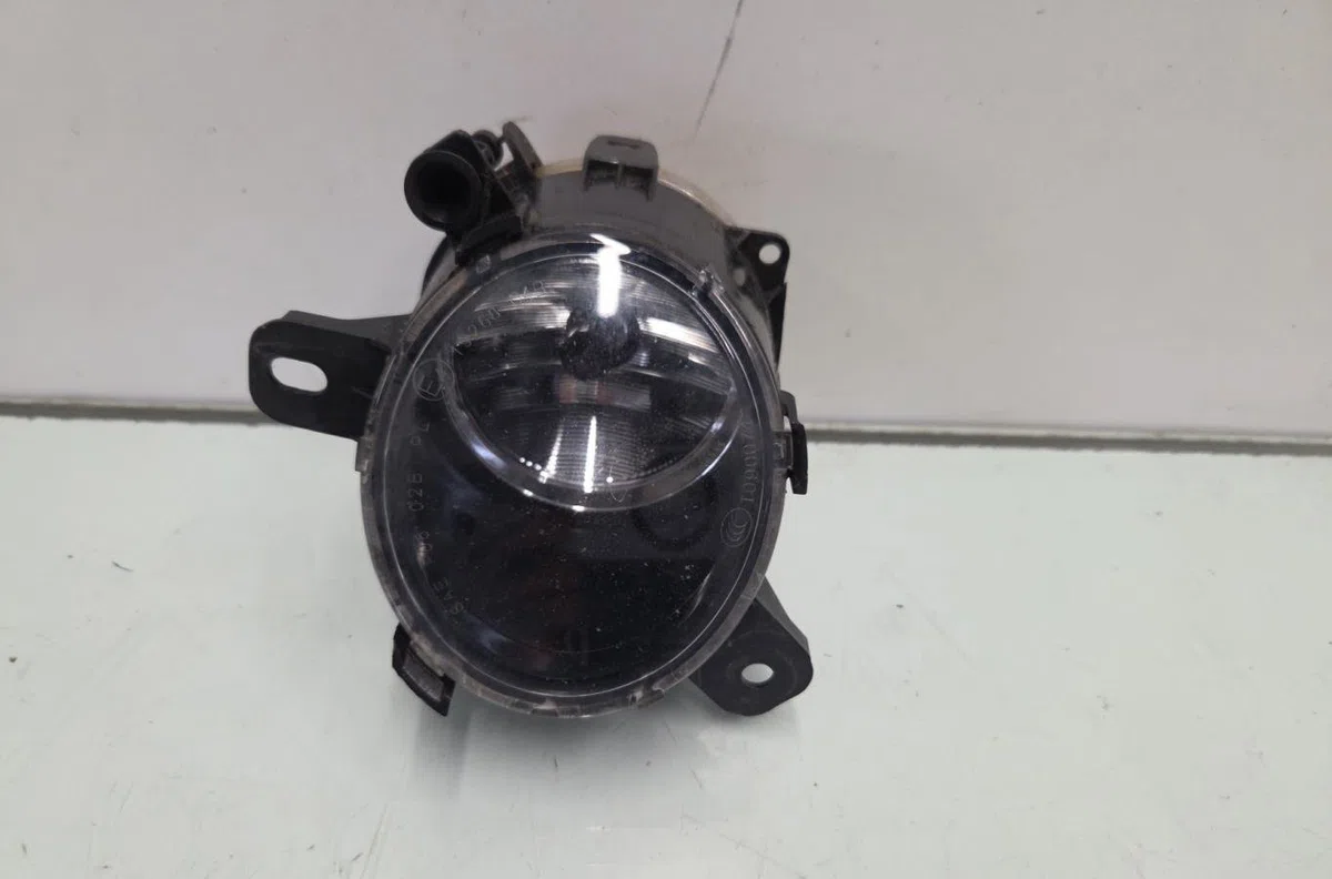 Phare antibrouillard avant gauche OPEL CORSA E occasion