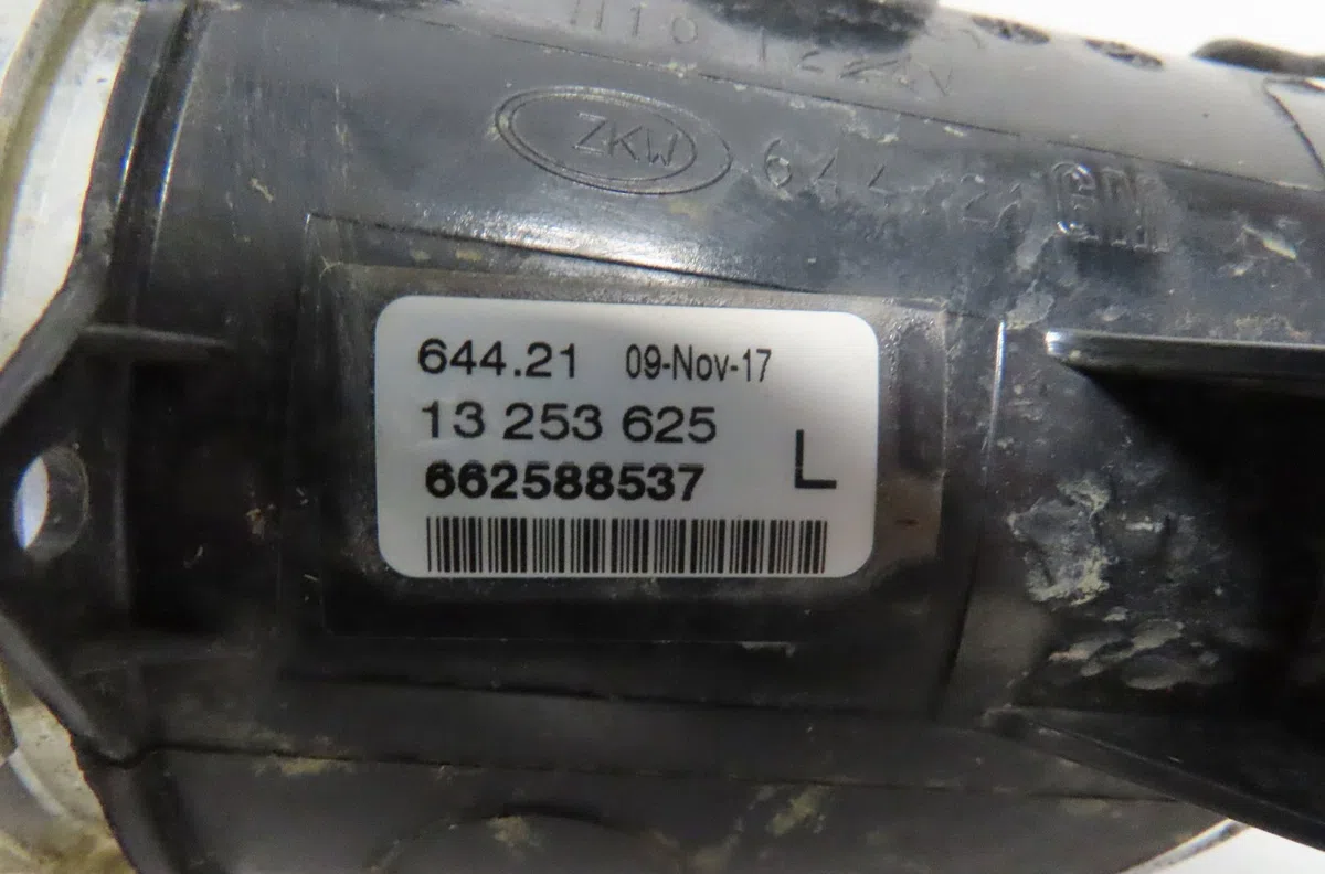 Phare antibrouillard avant gauche Opel CORSA E (X15) 1.4 (08, 68) (2014) occasion