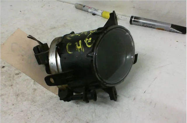 Phare antibrouillard avant gauche OPEL CORSA IV Phase 1 09-2006--12-2010 1.3 CDTI 90ch occasion