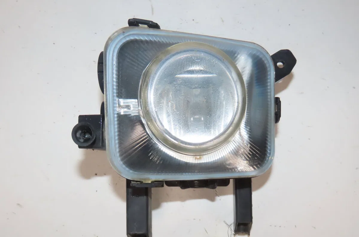 Phare antibrouillard avant gauche Opel MERIVA A Monospace (X03) 1.7 cdti (e75) (2003-2010) occasion