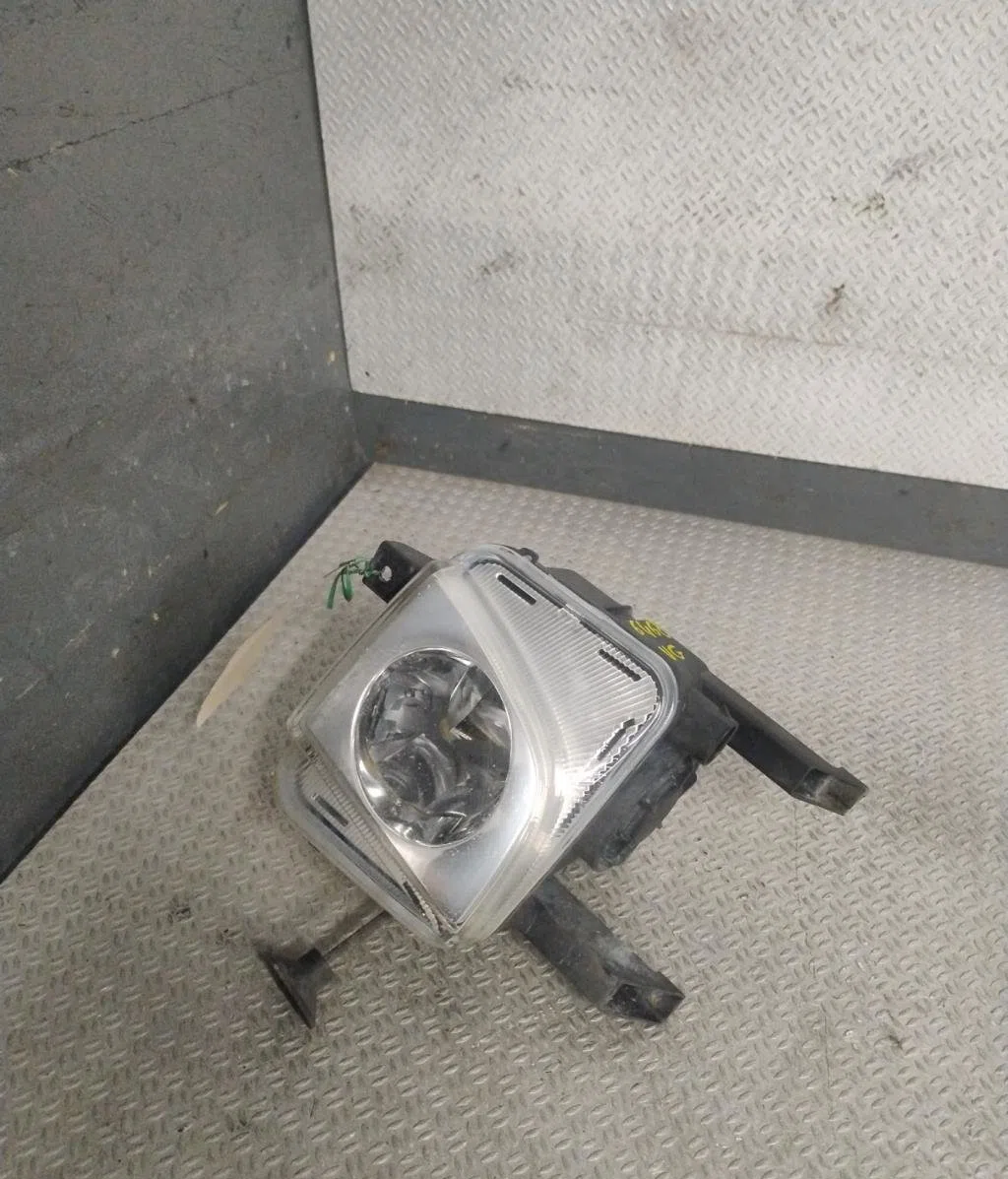 Phare antibrouillard avant gauche Opel MERIVA A Monospace (X03) 1.7 cdti (e75) (2003-2010) occasion