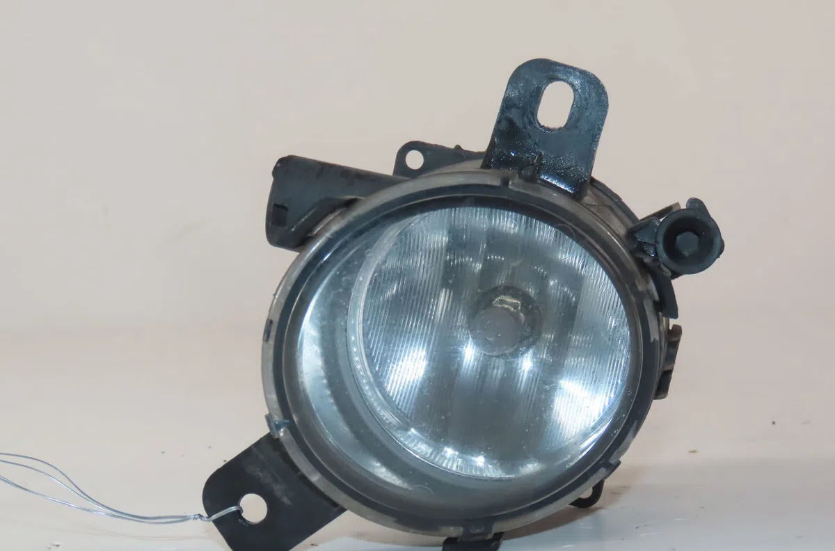 Phare antibrouillard avant gauche Opel MERIVA B Monospace (S10) 1.7 cdti (75) (2010-2017) occasion