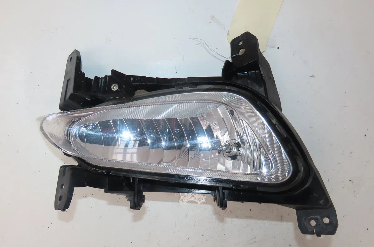 Phare antibrouillard avant gauche Opel MOKKA - MOKKA X (J13) 1.4 (_76) (2013) occasion