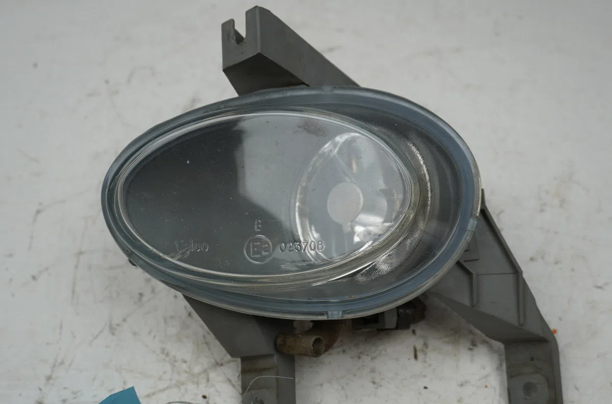 Phare antibrouillard avant gauche Opel TIGRA (S93) 1.4 16v (f07) (1994-2000) occasion