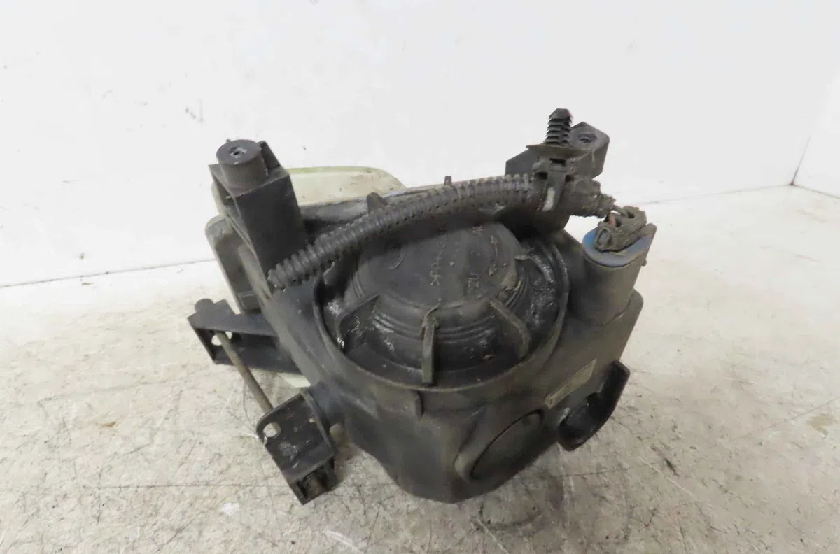 Phare antibrouillard avant gauche OPEL VECTRA III occasion
