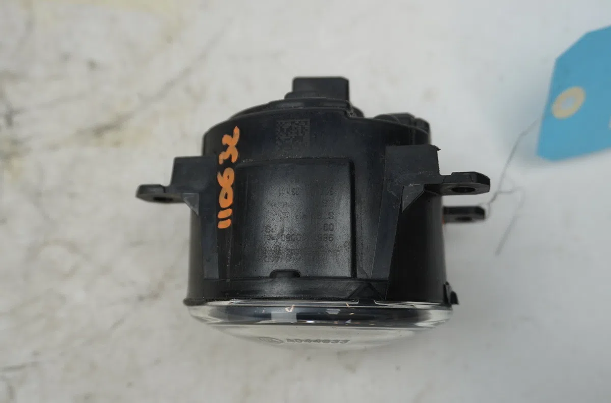 Phare antibrouillard avant gauche Opel VIVARO C Camionnette (K0) 1.5 (2019) occasion