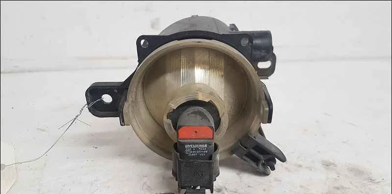 Phare antibrouillard avant gauche OPEL ZAFIRA II occasion