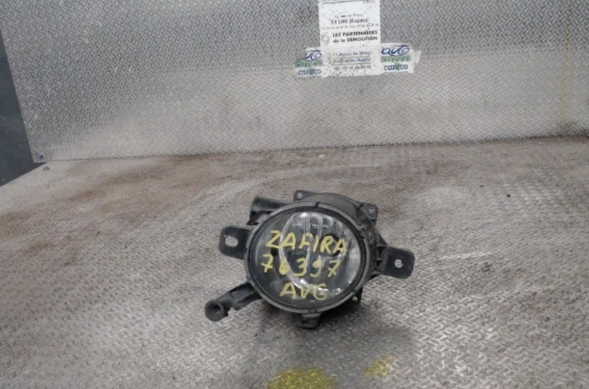 Phare antibrouillard avant gauche Opel ZAFIRA - ZAFIRA FAMILY B (A05) 1.9 cdti (m75) (2005-2015) 5 portes occasion