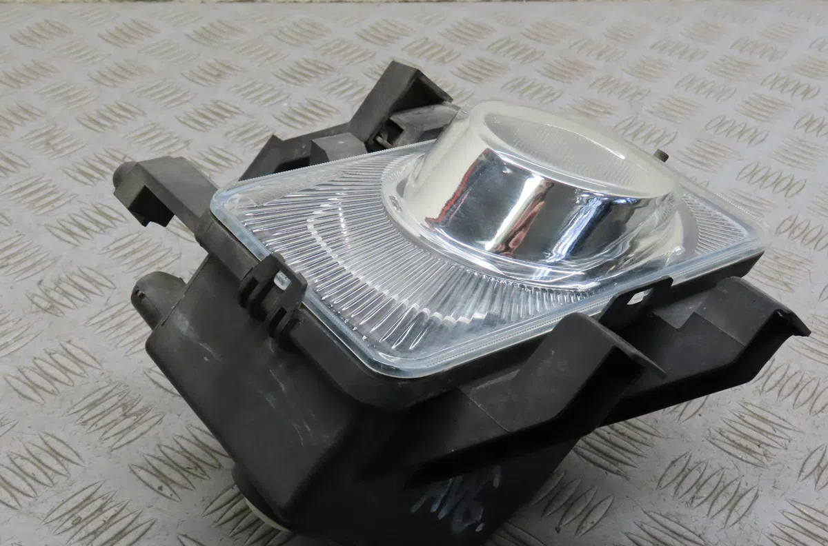 Phare antibrouillard avant gauche Opel ZAFIRA - ZAFIRA FAMILY B (A05) 1.9 cdti (m75) (2005-2015) occasion