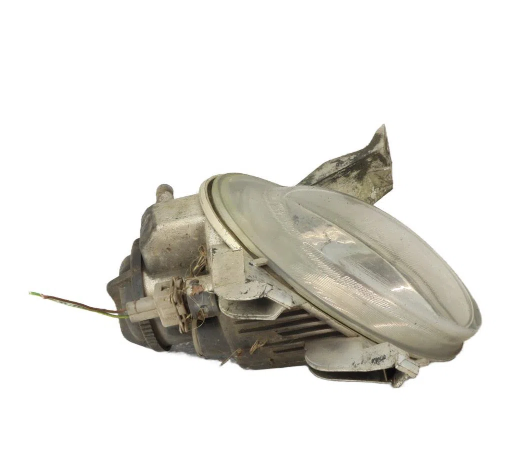 Phare antibrouillard avant gauche PEUGEOT 206 PHASE 1 BREAK occasion