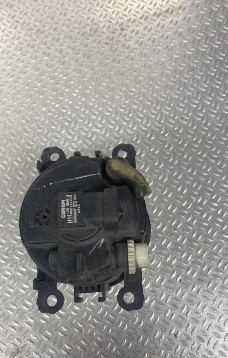 Phare antibrouillard avant gauche Peugeot 207-207 (WA_, WC_) 1.4 hdi (2006-2015) 5 portes occasion