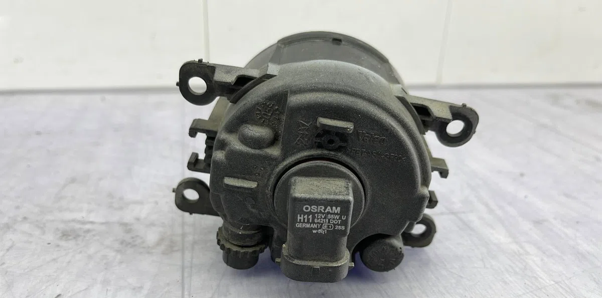 Phare antibrouillard avant gauche PEUGEOT 207 PHASE 1 occasion