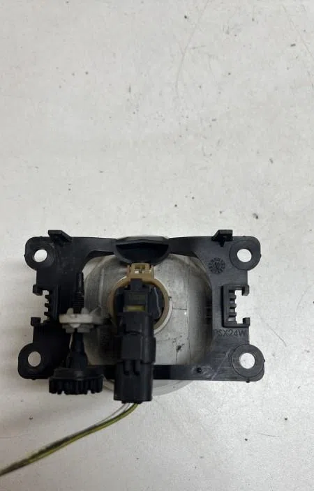 Phare antibrouillard avant gauche Peugeot 207 SW (WK_) 1.4 16v (2007-2013) occasion