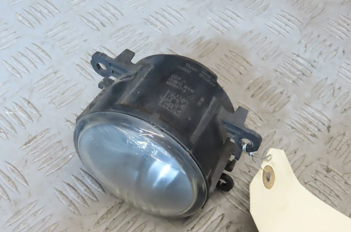 Phare antibrouillard avant gauche Peugeot 307 (3A-C) 2.0 hdi 135 (2003-2007) occasion