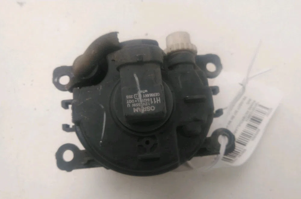 Phare antibrouillard avant gauche Peugeot 307 Break (3E) 1.6 hdi 110 (2004-2008) 5 portes occasion