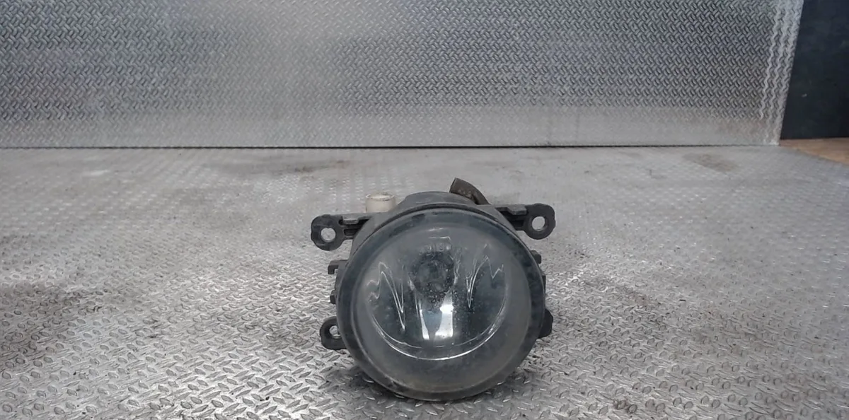 Phare antibrouillard avant gauche Peugeot 307 CC (3B) 2.0 hdi 135 (2005-2009) occasion