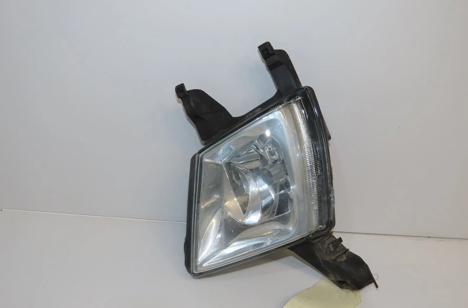 Phare antibrouillard avant gauche Peugeot 407 (6D_) 2.0 hdi (6drhha) (2009-2010) occasion