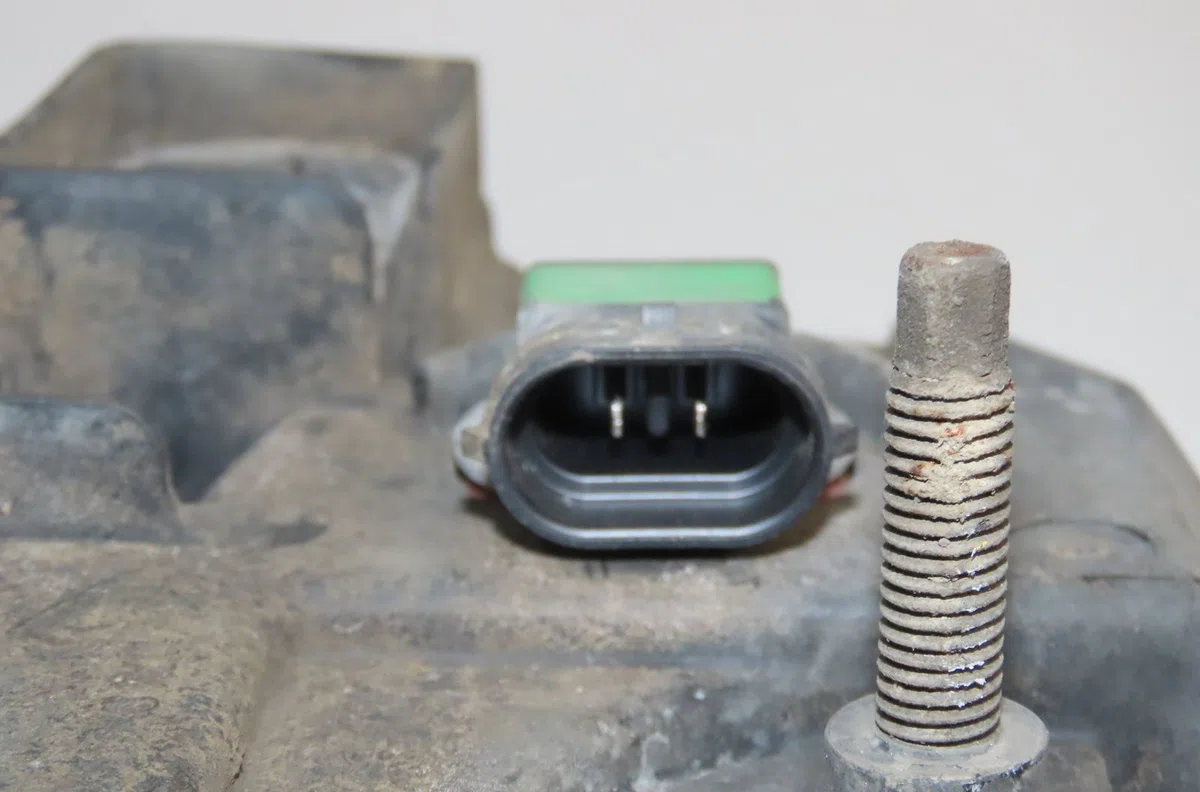 Phare antibrouillard avant gauche Peugeot 407 (6D_) 2.0 hdi (6drhha) (2009-2010) occasion