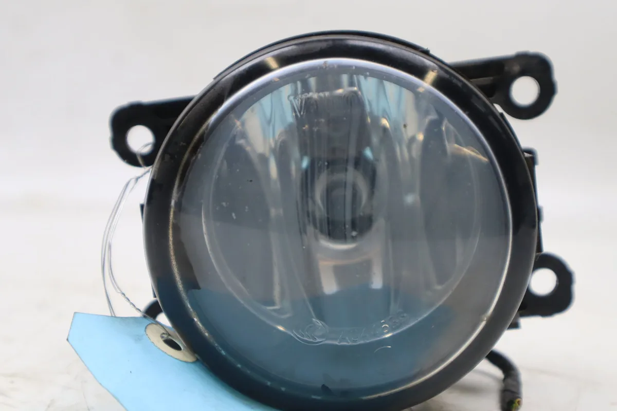 Phare antibrouillard avant gauche Peugeot 407 Coupé (6C_) 2.0 hdi (2005) occasion