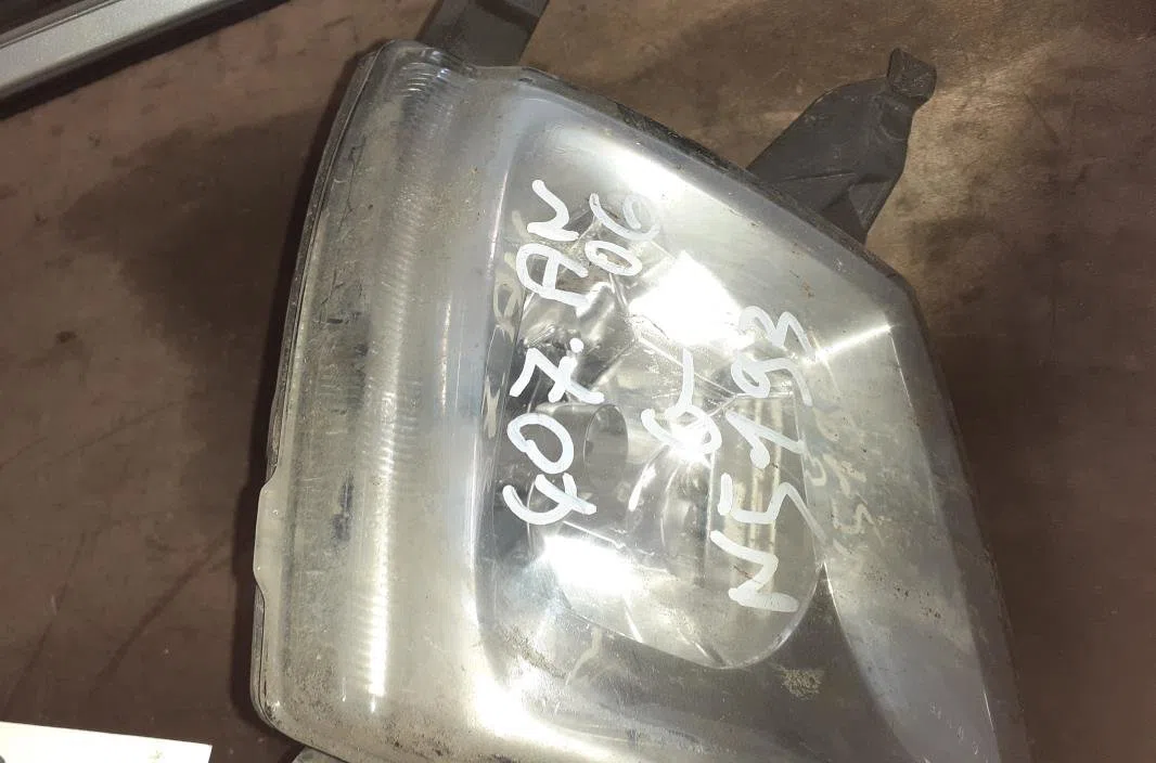 Phare antibrouillard avant gauche Peugeot 407 SW (6E_) 2.0 hdi 135 (2004-2010) occasion