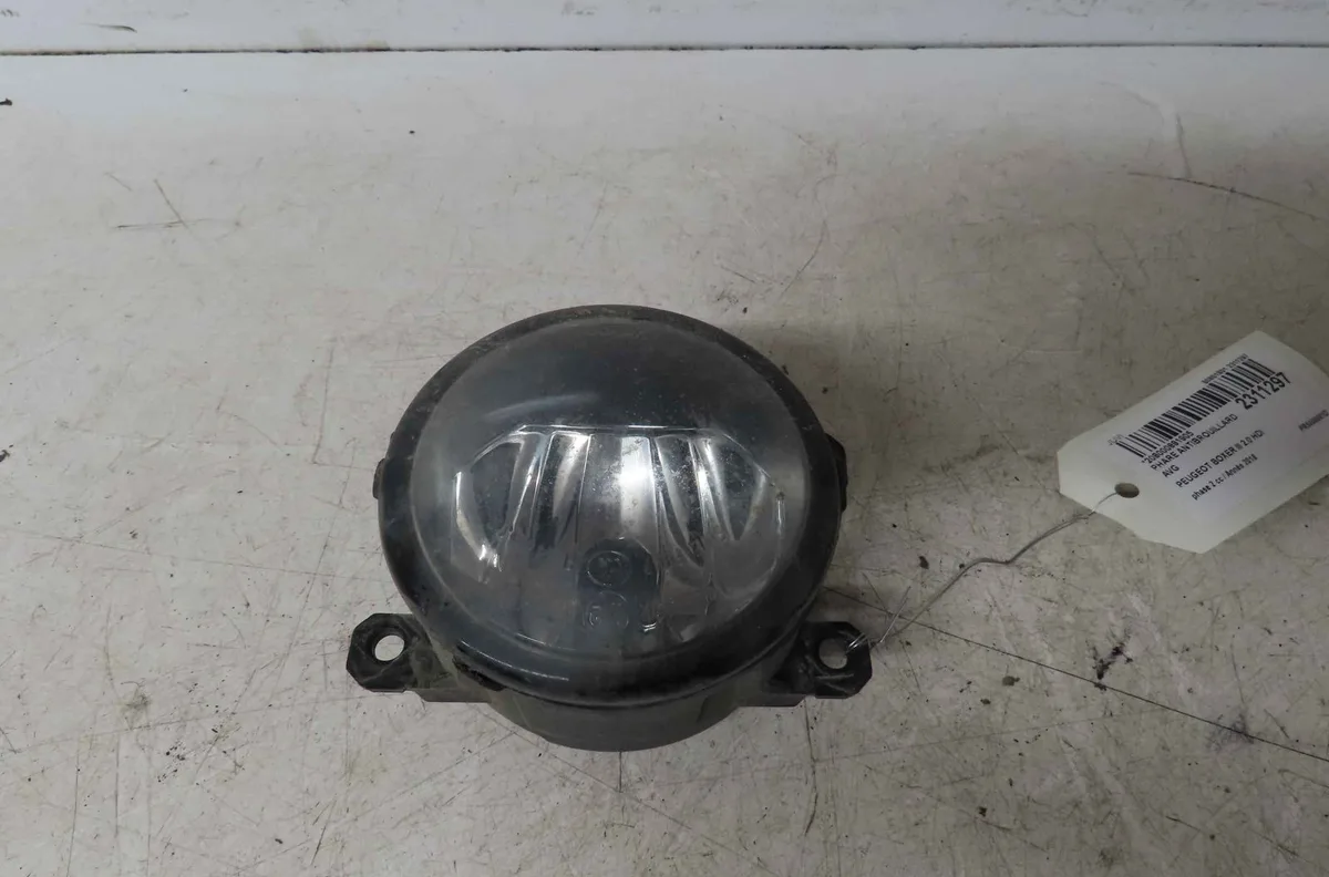 Phare antibrouillard avant gauche PEUGEOT BOXER III occasion