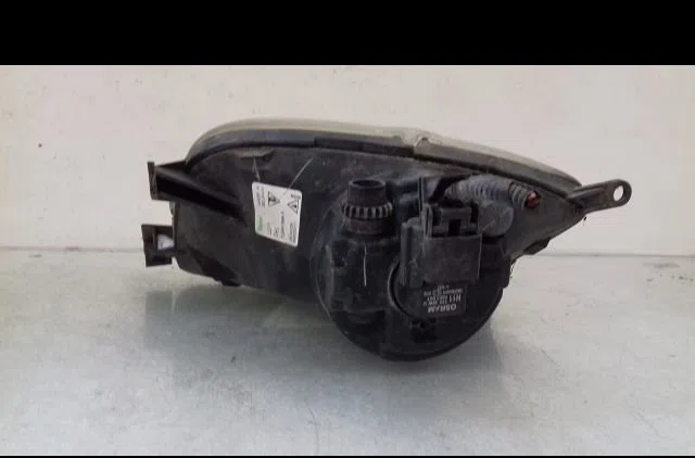 Phare antibrouillard avant gauche Porsche CAYENNE (9PA) S 4.5 (2002-2007) occasion